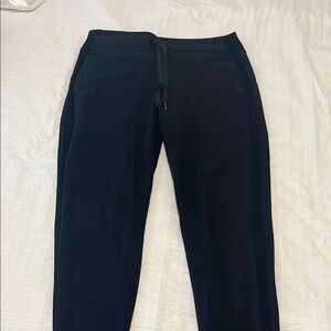 Lululemon black joggers